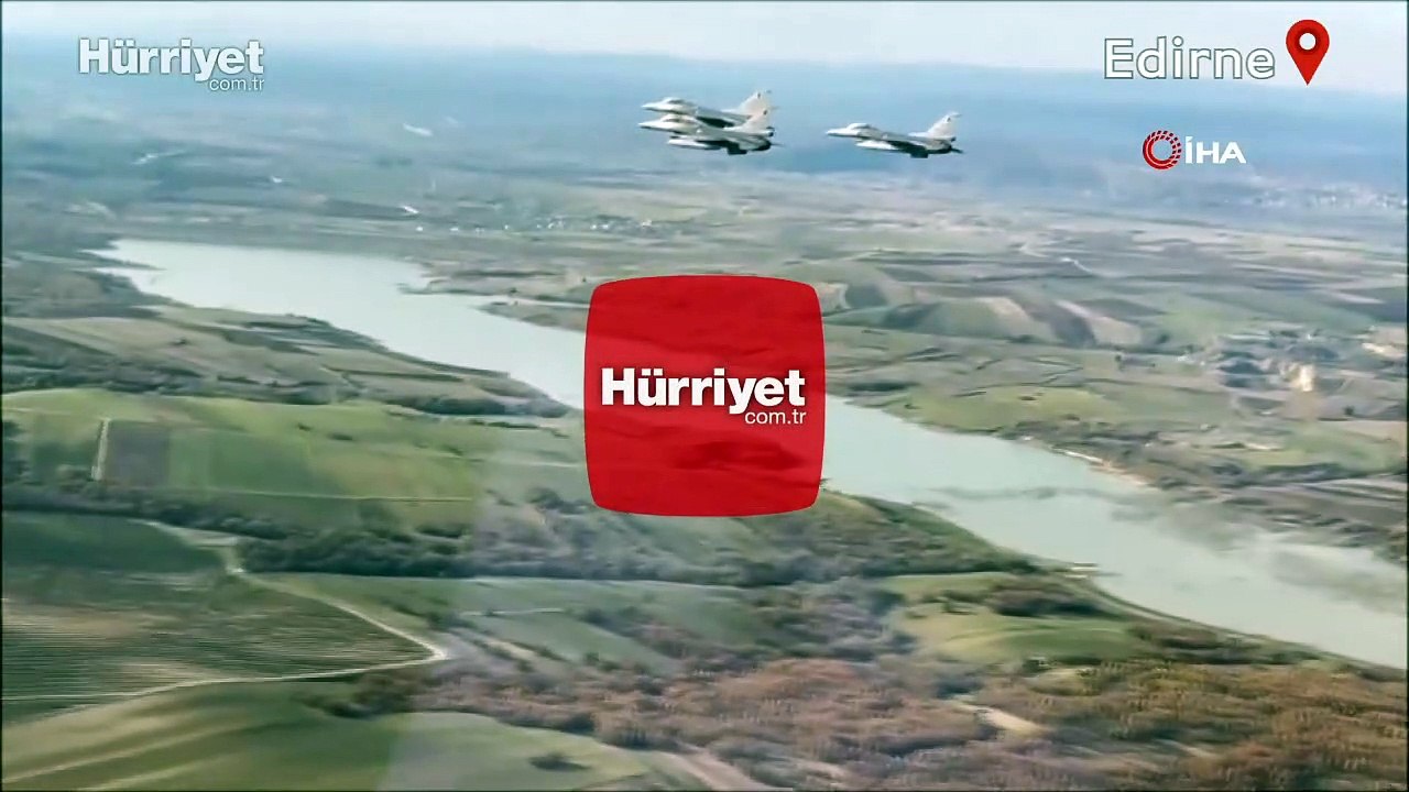 F-16’lar Edirne’nin kurtuluşunun 100’üncü yılı nedeniyle selamlama uçuşu yaptı
