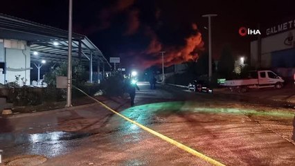 Kimya fabrikasında yangın