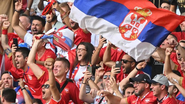 Coupe du monde : la TV chinoise censure des images de supporters sans masques