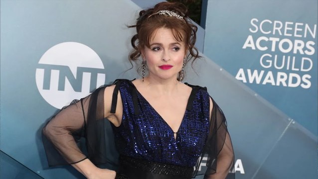 Helena Bonham Carter Rails Against Cancel Culture, Defends J.K. Rowling and “Vindicated” Johnny Depp | THR News