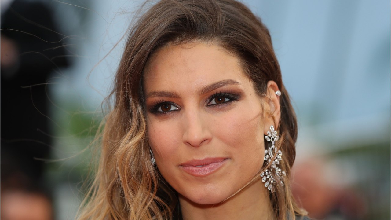 VOICI - "Je vois très mal une mère de famille..." : Laury Thilleman réagit aux nouvelles règles de Miss France