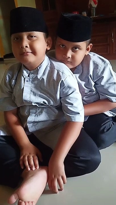 kembar