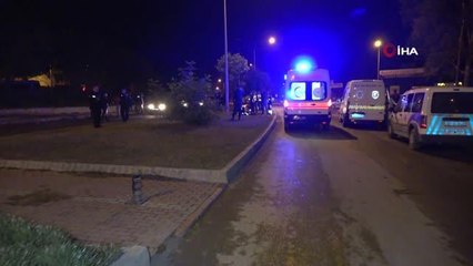 "Dur" ihtarına uymayıp polisle çatıştılar: 1 ölü