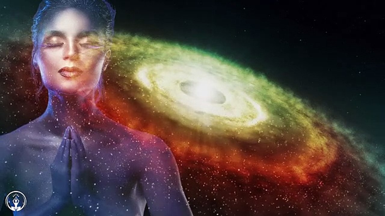 Connectez-vous avec l'univers, absorbe l'énergie cosmique, les sons purs attirent l'énergie positive