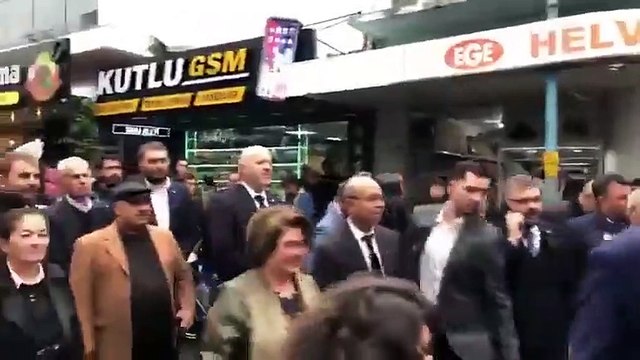 İyi Parti'den AKP’ye geçen Nazilli Belediye Başkanı Özcan'a vatandaştan tepki: Kime sordun, hakkımızı helal etmiyoruz