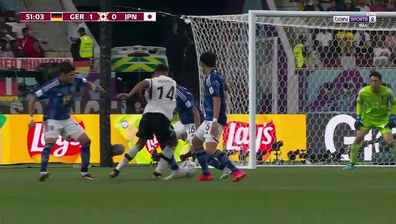 الشوط الثاني مباراة اليابان والمانيا كاس العالم...