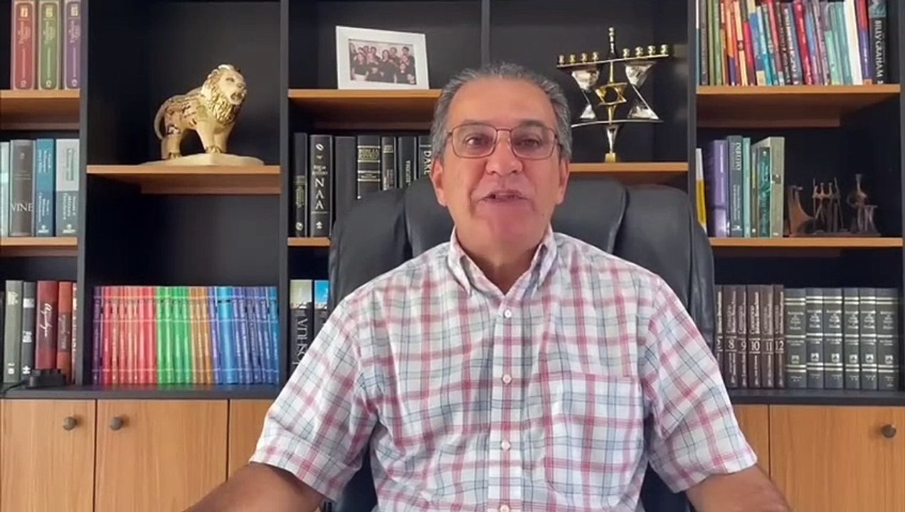 Silas Malafaia: 'Não mandei ninguém pra frente de quartel'