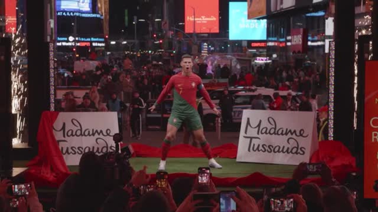 Ronaldo-Wachsfigur am Times Square enthüllt