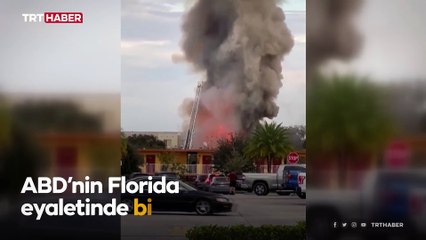 ABD'de araç havai fişek dükkanına girdi