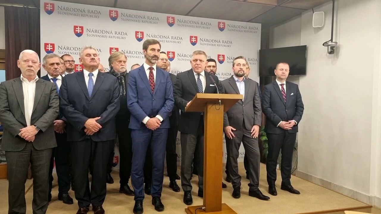 ZÁZNAM: R. Fico sa ohradil voči slovám prezidentky o opozícii