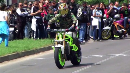 Рокерско шоу с много адреналин, 2016