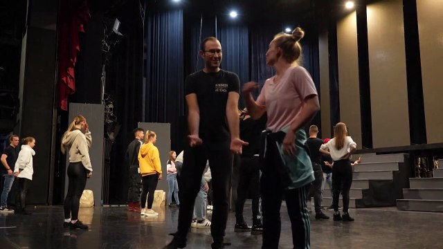 Des théâtres aux stades, la Hongrie baisse le rideau face à l'inflation