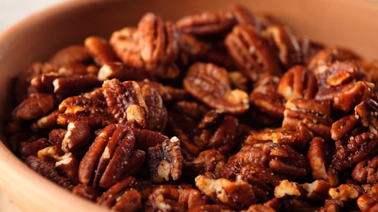 How to Make Buttery Toasted Pecans
