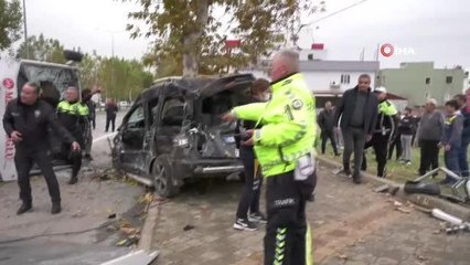 Servis minibüsüyle ile 5 aracın karıştığı kazada yaralı sayısı 17'ye çıktı