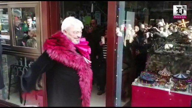 Antonio Canales baila el himno a León