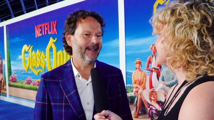 Exclusive ‘Glass Onion’ Interviews From the Knives Out Movie Franchise