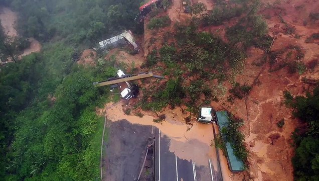 Paraná divulga imagens aéreas do deslizamento que soterrou 15 veículos na BR-376