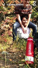 This Make-Up Artist Creates Chic Looks Without Limbs