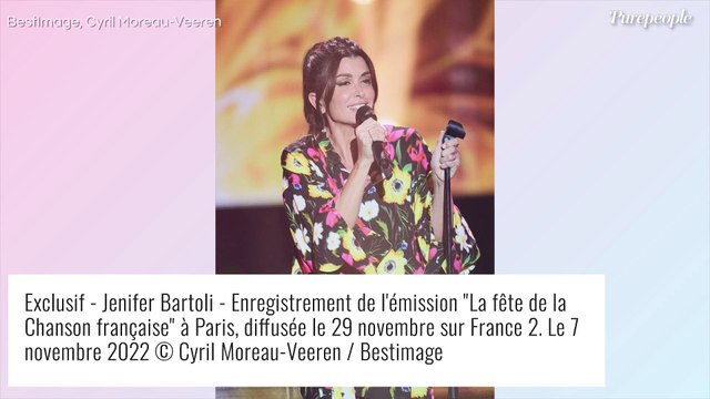 Jenifer radieuse en robe fleurie et perchée sur de très hauts talons, Michel Polnareff éblouit avec sa veste pailletée