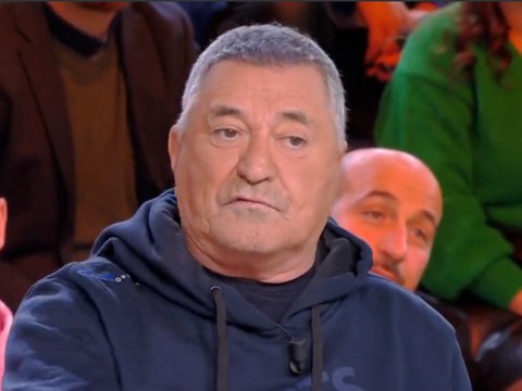 “Jusqu’à 8 ans j’y ai cru dur comme fer” : Jean-Marie Bigard évoque avec nostalgie ses souvenirs de Noël