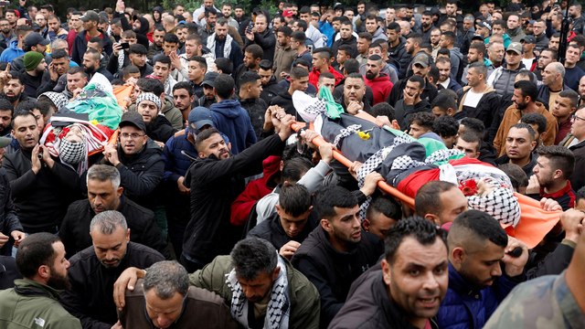 استشهاد 5 فلسطينيين بنيران الاحتلال في رام الله والخليل