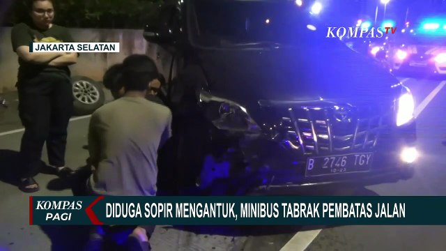 Diduga Sopir Mengantuk, Sebuah Minibus Tabrak Pembatas Jalan di Jakarta Selatan!