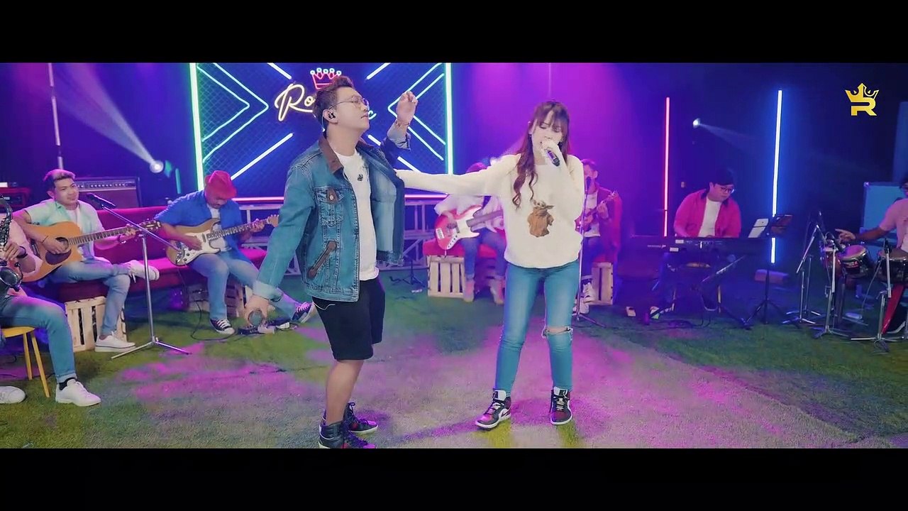 HAPPY ASMARA Ft DENNY CAKNAN - MADIUN NGAWI ( Official Live Music )