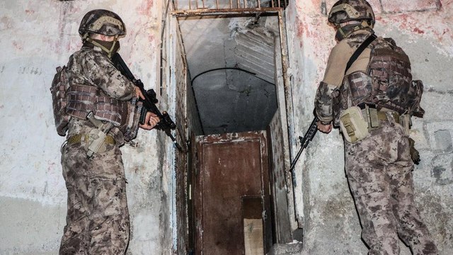 Mersin'de PYD/YPG operasyonu