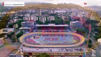 شاهد | أكبر تجمع لراقصي السالسا في فنزويلا طمعاً بغينس للأرقام القياسية