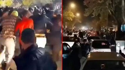 ABD yenilgisiyle Dünya Kupası'ndan elenen İran'da muhalifler sokağa dökülüp çılgınca eğlendi