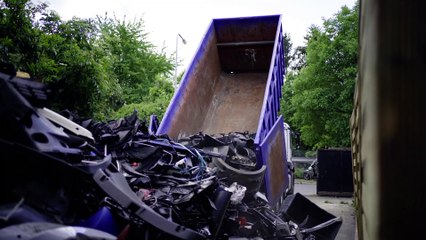 Audi - Fivelas de cintos recicladas