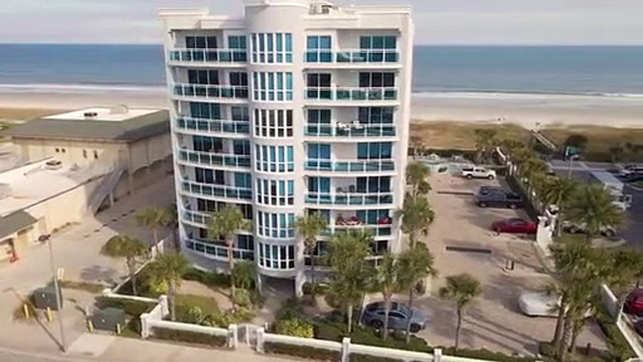 MODERN OCEANFRONT LUXURY HOME TOUR in Jacksonville Beach Florida(2)
