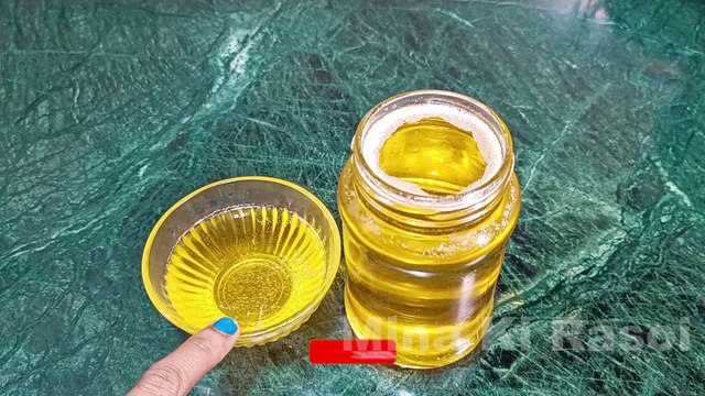 देसी घी बनाने का सबसे आसान और सटीक तरीका - doodh se malai -malai se ghee - ghee recipe