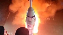 Spazio, in orbita razzo un razzo cinese con tre taikonauti