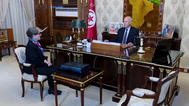 قيس سعيد يبحث مع رئيسة الحكومة نجلاء بودن نتائج زيارتها إلى الجزائر