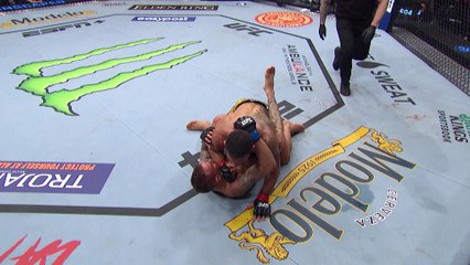 ELITE 170-POUNDERS FORMER LIGHTWEIGHT CHAMPION RAFAEL DOS ANJOS v Bryan Barberena