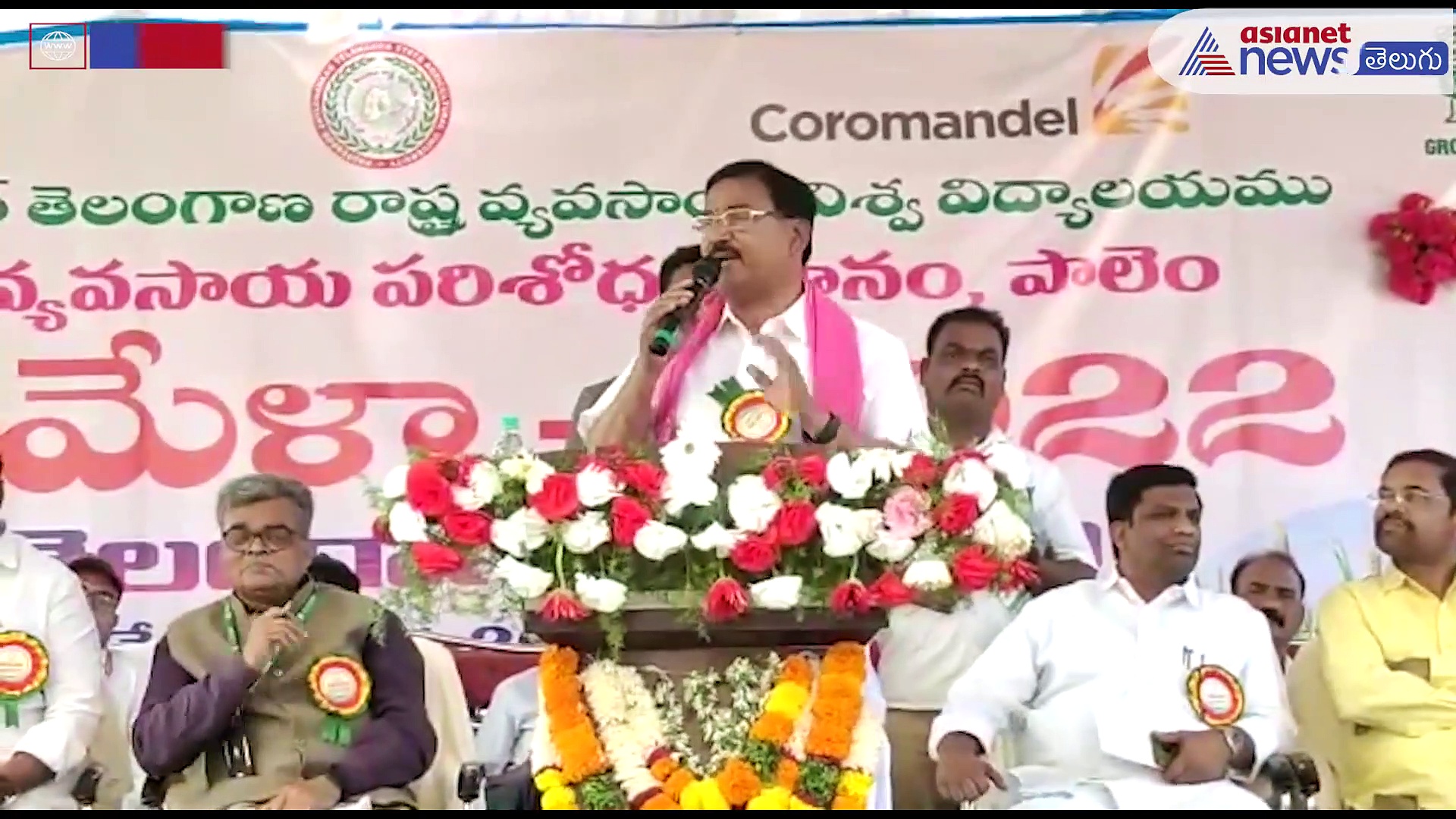 పవన్ లాంటి మూర్ఖపు వెధవ ఇప్పటివరకు చూడలేదు... : పవన్ పై మంత్రి సింగిరెడ్డి ఫైర్