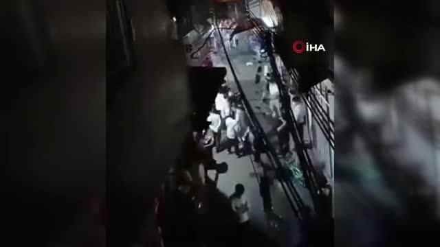 Çin polisinden protestoculara göz yaşartıcı gazla müdahale