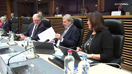 Descargar video: Ungheria: la Commissione europea verso il 