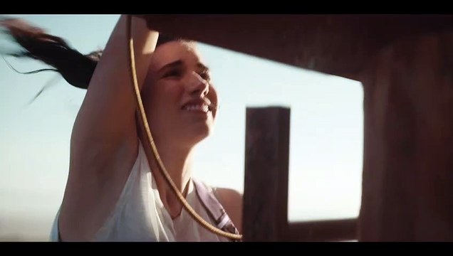 Fall EXTRAIT VO Turbulences sur le trajet