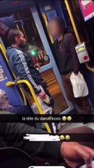 Un homme veut manger un passager du tramway à Lyon