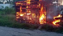 Pareja pierde su casa en un incendio.