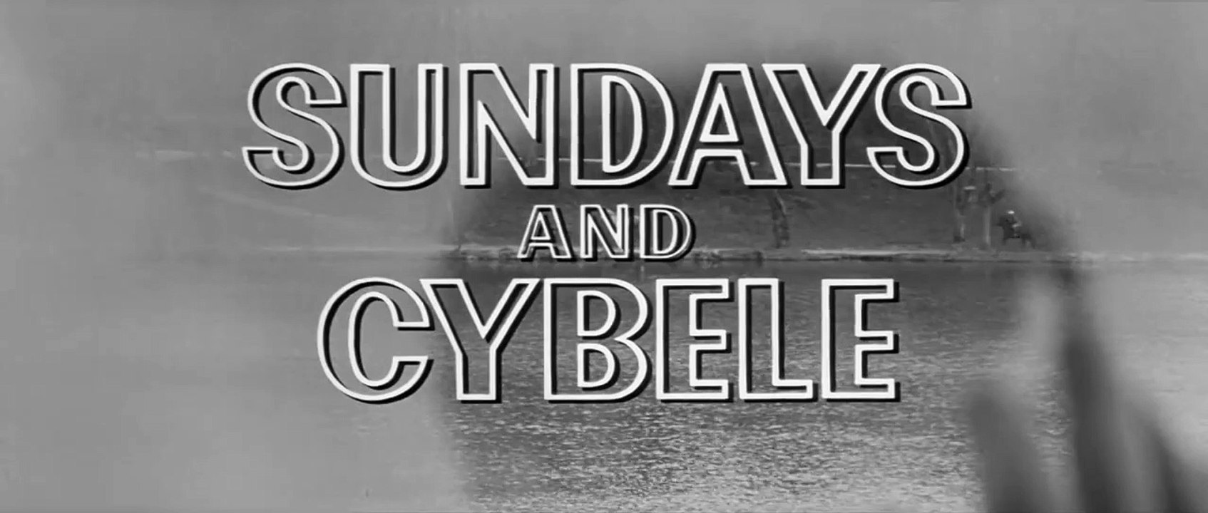 Cybèle ou les dimanches de ville d'Avray Bande-annonce (EN)