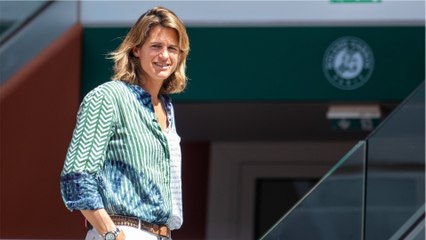 GALA VIDEO - Amélie Mauresmo partage une touchante vidéo avec ses 2 enfants : “Merci ma petite famille”