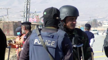 حركة طالبان الباكستانية تتبنى تفجيرا انتحاريا أوقع ثلاثة قتلى