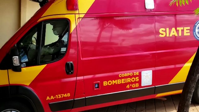 Mulheres são atacadas por cachorro e precisam ser socorridas pelo Siate