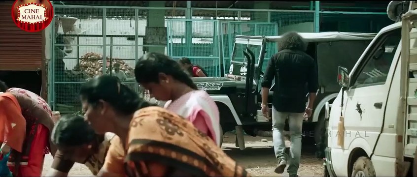 Karthi & Rashmika Mandanna Telugu Super Hit Interesting Fight Scene | Karthi | Royal Movies