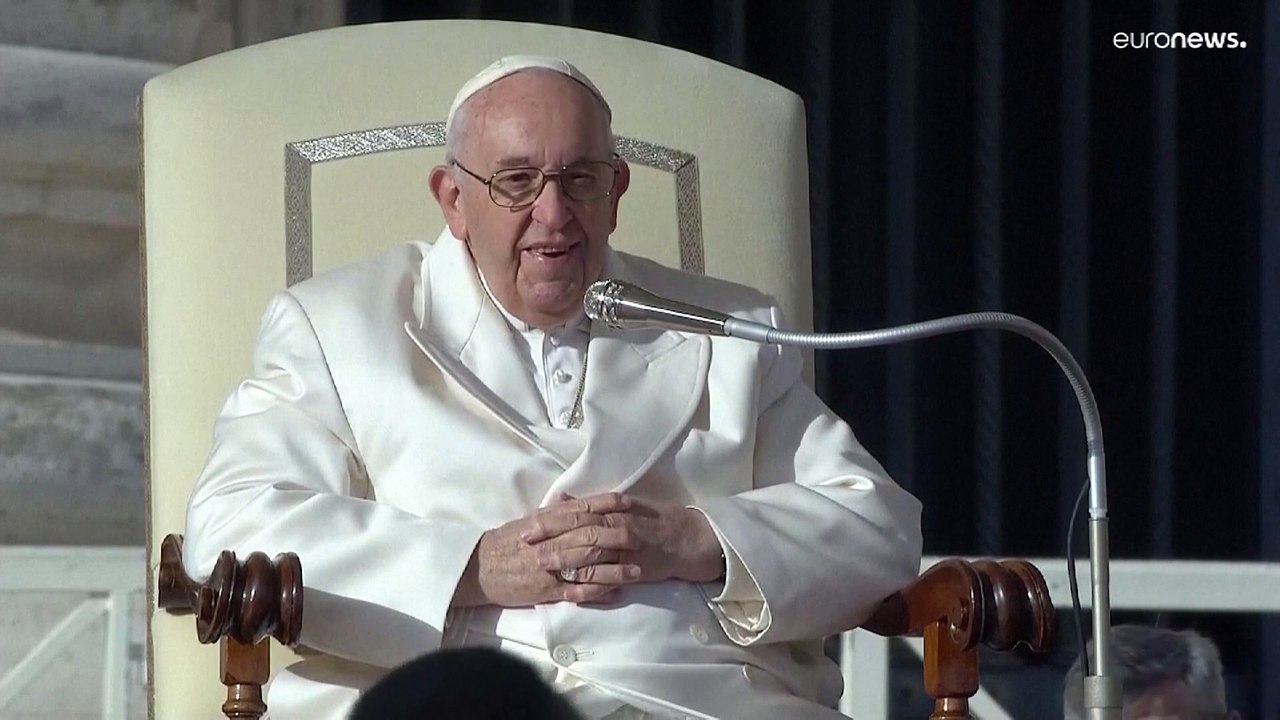Akrobatik für den Pontifex: Black Blues Brothers mischen Papstaudienz auf