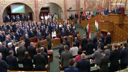 Bruselas pide congelar los fondos de Hungría hasta que proteja la independencia judicial