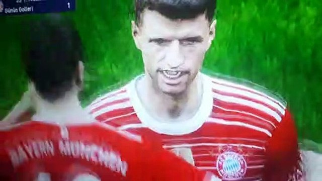 Thomas Müller Lucky Goal (FC Bayern München - FC Bayern München PES 2021)